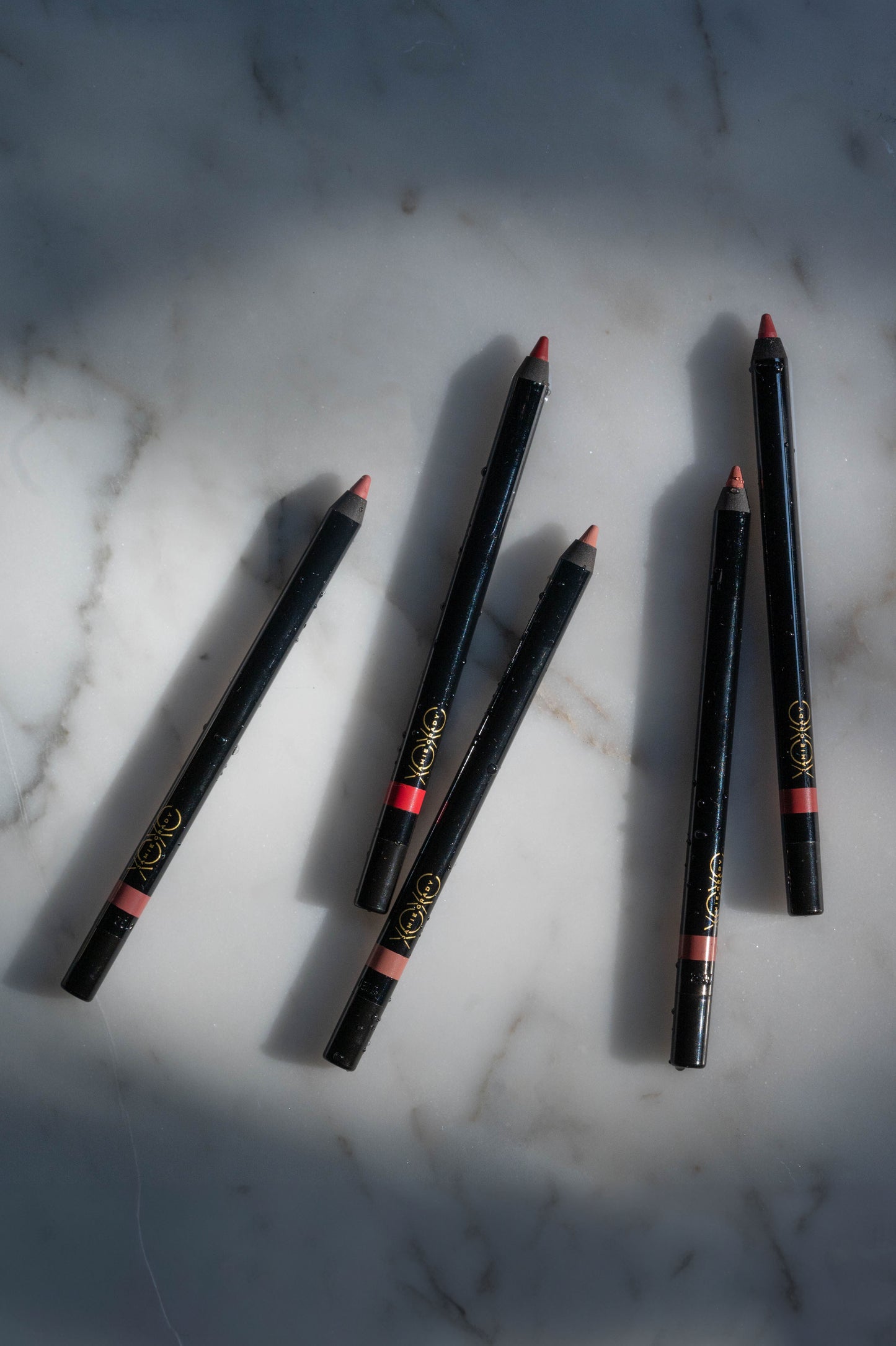 WATERPROOF PRECISION LIPLINER